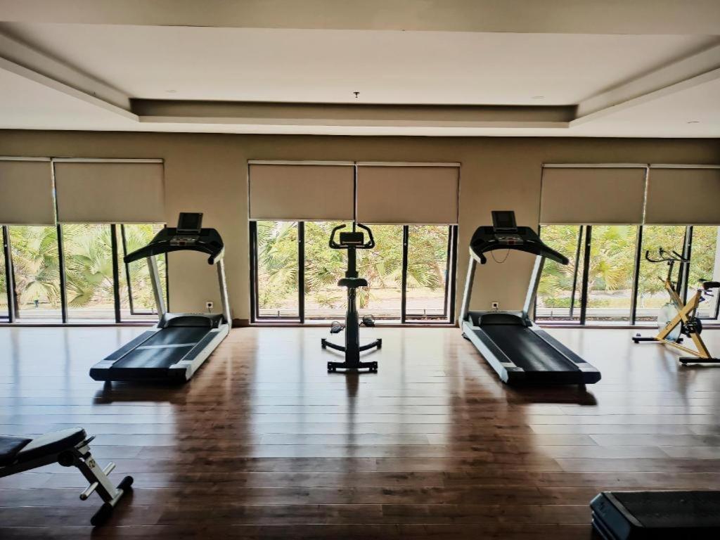 El Hotel Banyuwangi Banyuwangi  Zewnętrze zdjęcie