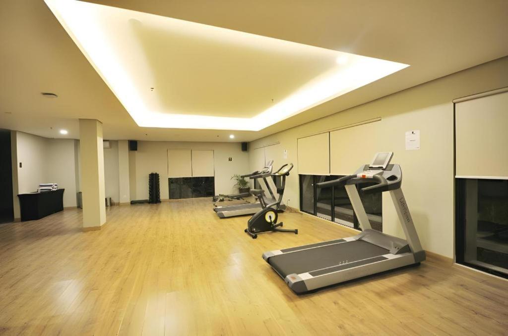 El Hotel Banyuwangi Banyuwangi  Zewnętrze zdjęcie